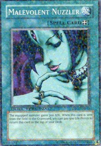 Acariciador Malévolo [DT01-EN037] Común 