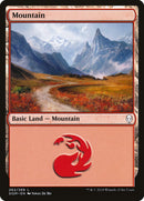 Montaña (262) [Dominaria] 