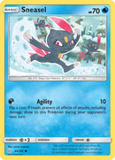 Sneasel (43/236) [Sol y Luna: Eclipse cósmico] 